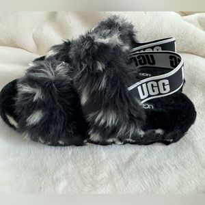 NWOT UGG Oh Yeah Spots Slide